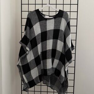 Charming Charlie Black and White Plaid Poncho Top